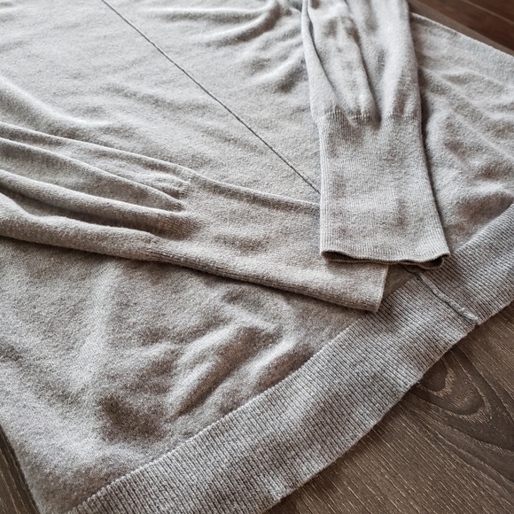 LIKE NEW - Vince Camuto Cutout Knit Sweater | S - Picture 2 of 4